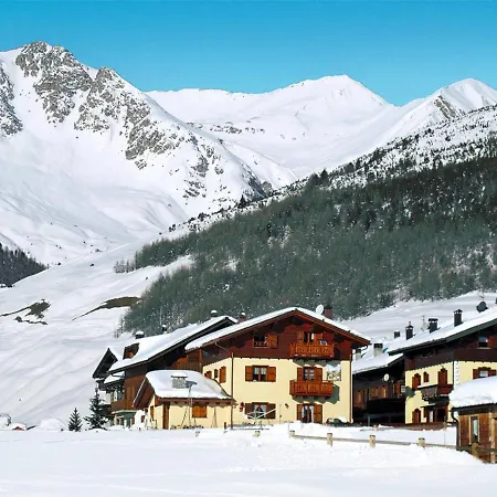 Locazione Turistica Casa Campaccio Апартаменты *